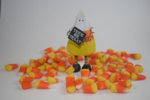 candy-corn-1739408_640